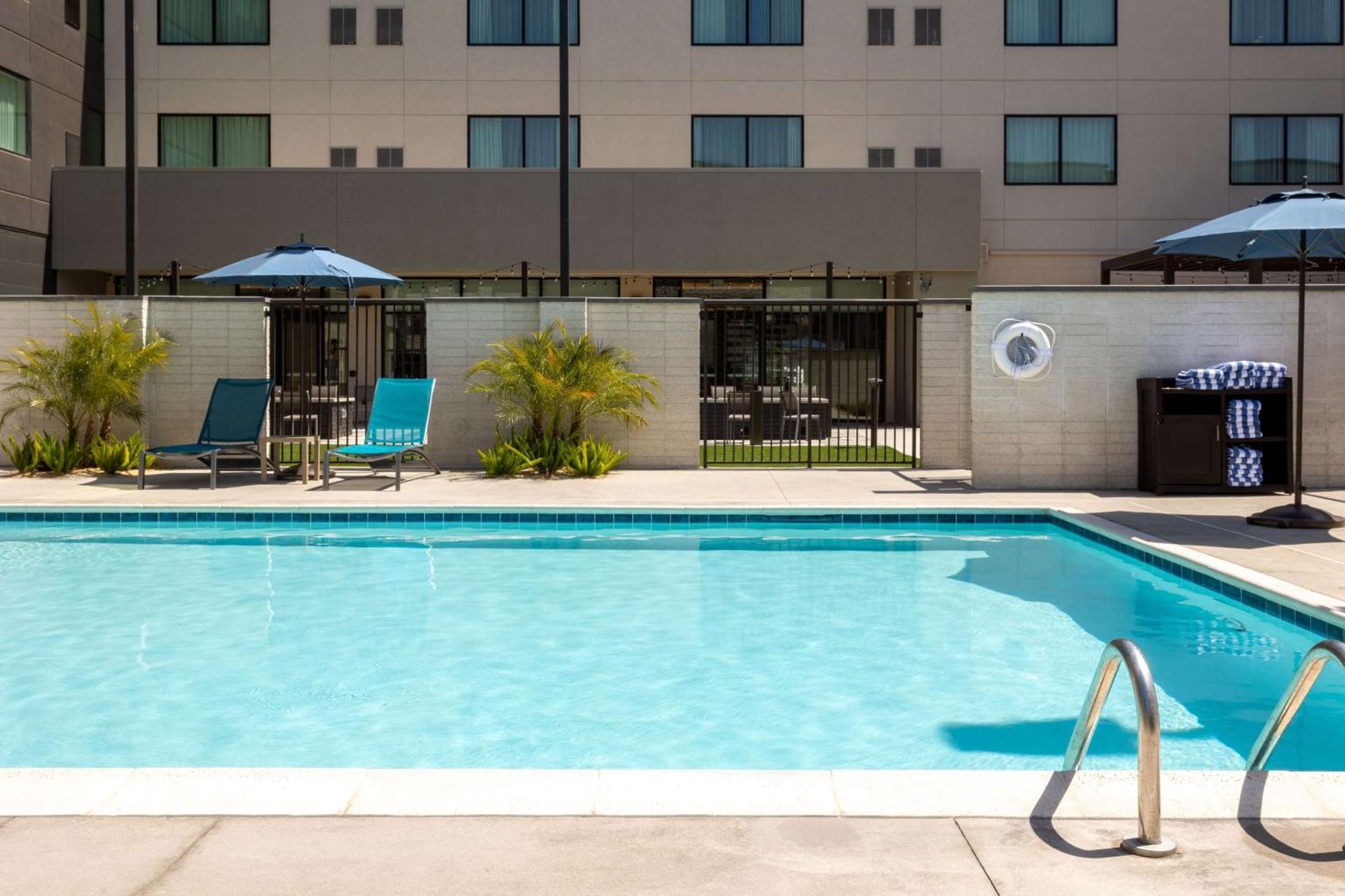 Homewood Suites By Hilton Cypress Orange County ภายนอก รูปภาพ